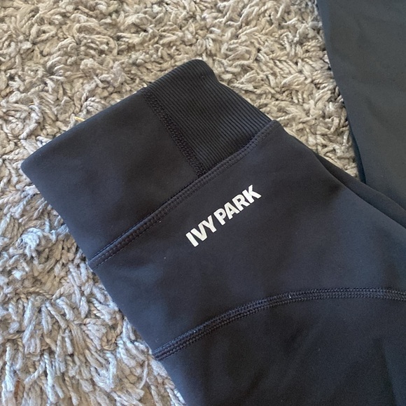 Ivy Park Black Stretch Leggings Size XXS - Picture 3 of 10
